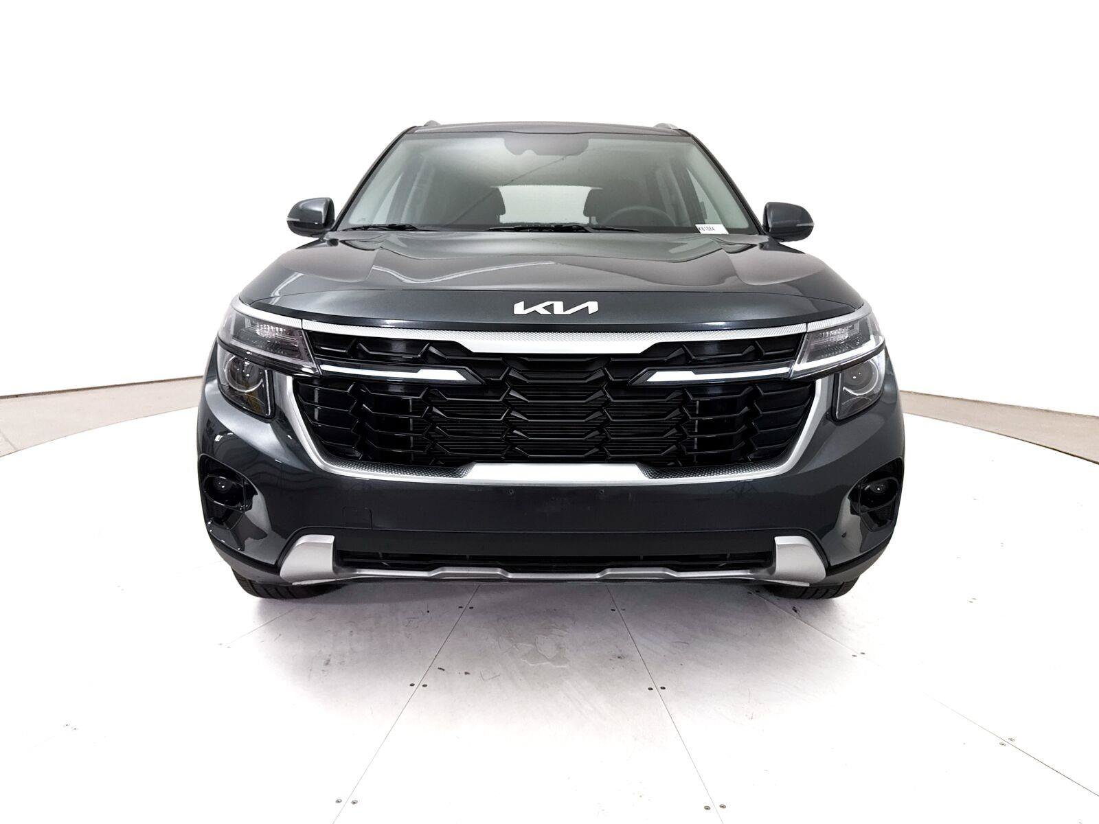 Used 2025 Kia Seltos S FWD image 13