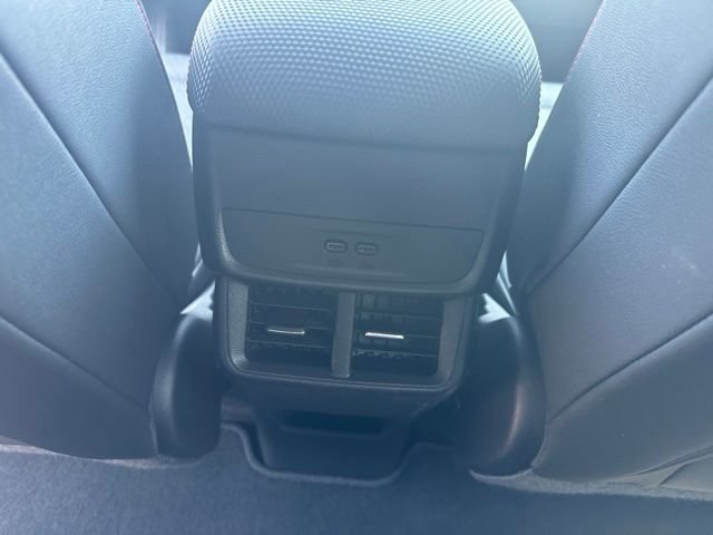 Used 2025 Chevrolet Equinox RS AWD/4WD image 31