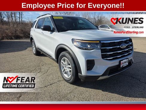 New 2026 Ford Explorer Active image 1