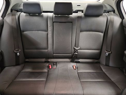 Used 2016 BMW 528i xDrive Sedan image 31