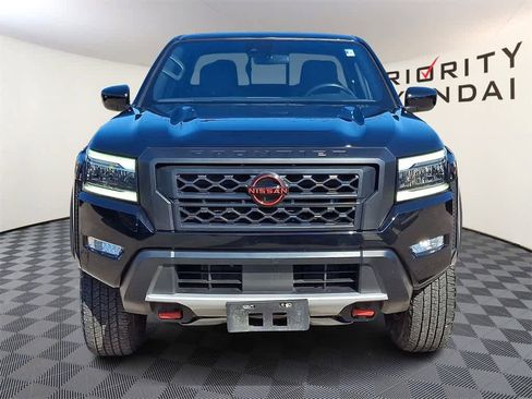 Used 2024 Nissan Frontier PRO-4X image 2