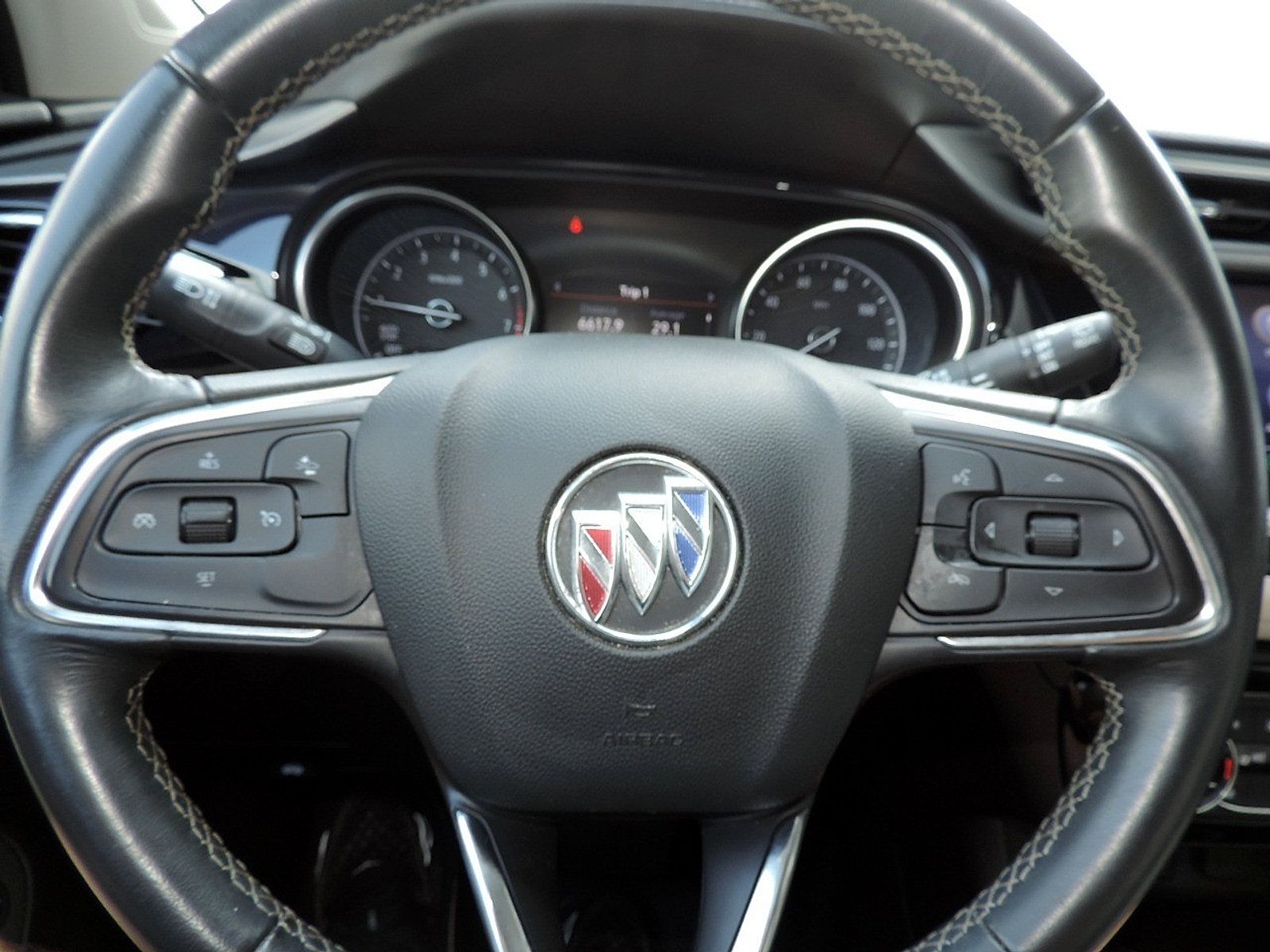 Used 2023 Buick Encore GX Select FWD image 22
