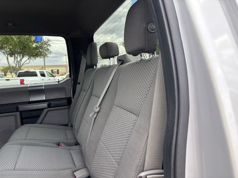 Used 2018 Ford F150 XLT w/ Equipment Group 301A Mid RWD image 16