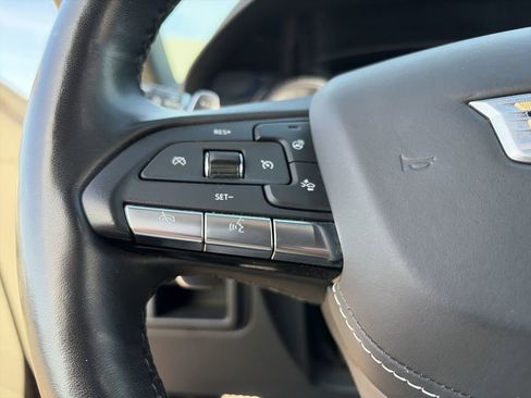 Used 2023 Cadillac CT4 V w/ Climate Package image 9