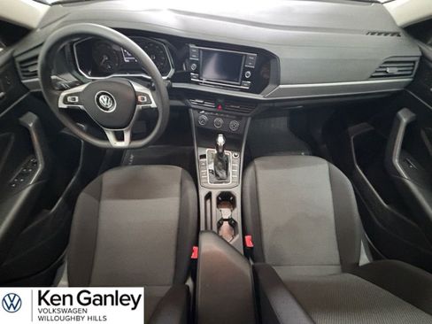 Certified 2021 Volkswagen Jetta FWD image 19