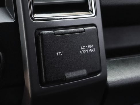 Used 2019 Ford F150 XLT w/ Equipment Group 302A Luxury AWD/4WD image 39