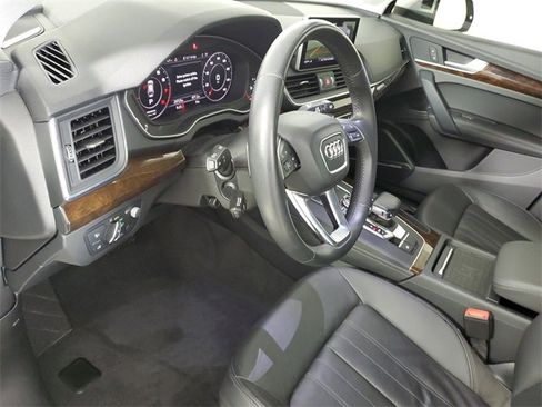 Used 2019 Audi Q5 Prestige image 21