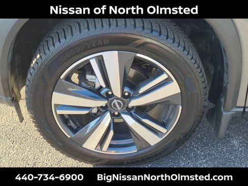 Certified 2023 Nissan Rogue SL AWD/4WD image 30