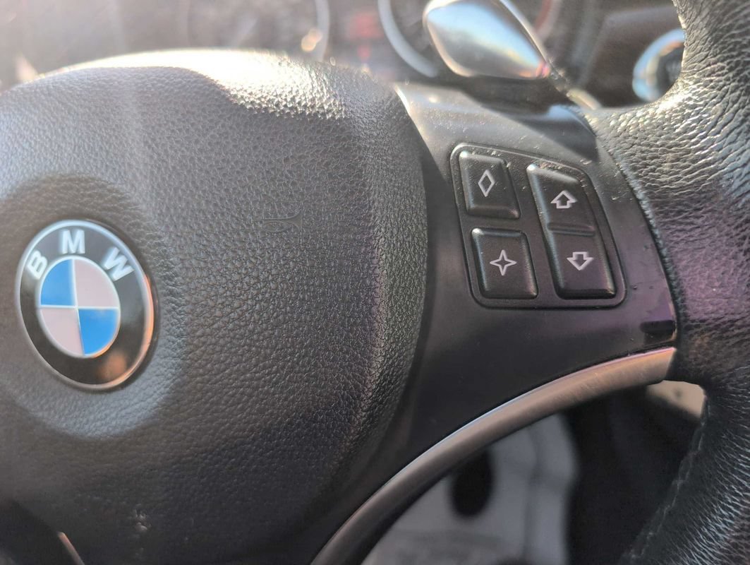 Used 2008 BMW 335i Convertible RWD image 27