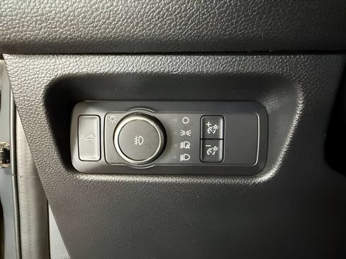 Used 2024 Ford Ranger XLT w/ Technology Package RWD image 16