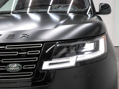Used 2023 Land Rover Range Rover SE image 50