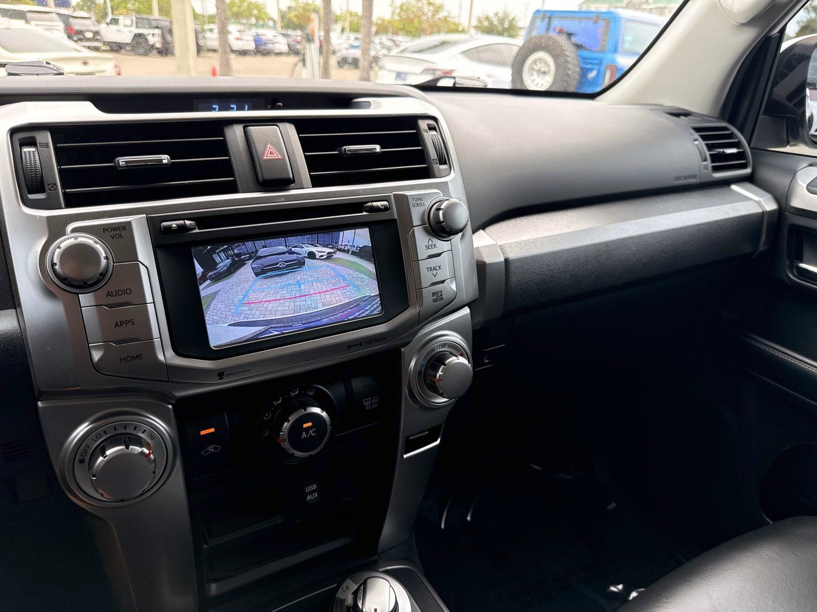 Used 2019 Toyota 4Runner SR5 AWD/4WD image 26