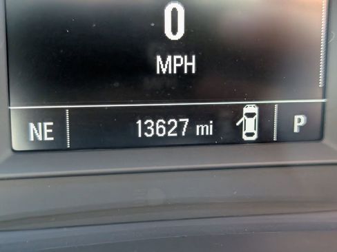 Used 2026 Chevrolet Trax RS w/ Driver Confidence Package FWD image 31
