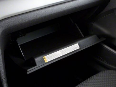 Used 2013 Volkswagen Passat 2.5 S image 18