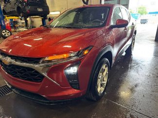 Used 2024 Chevrolet Trax LS w/ LS Convenience Package FWD video 1