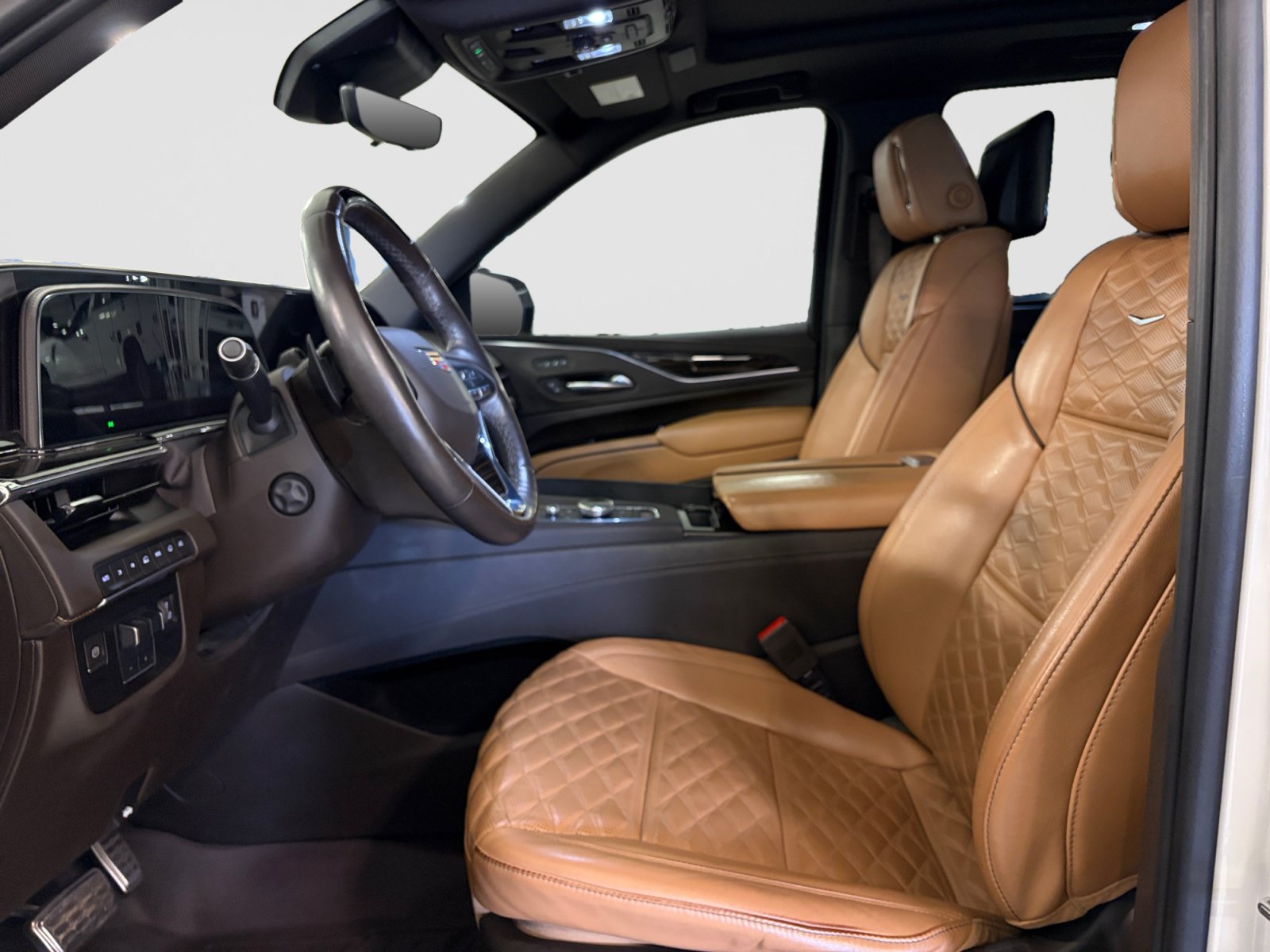 Used 2023 Cadillac Escalade ESV Sport w/ Touring Package AWD/4WD image 11