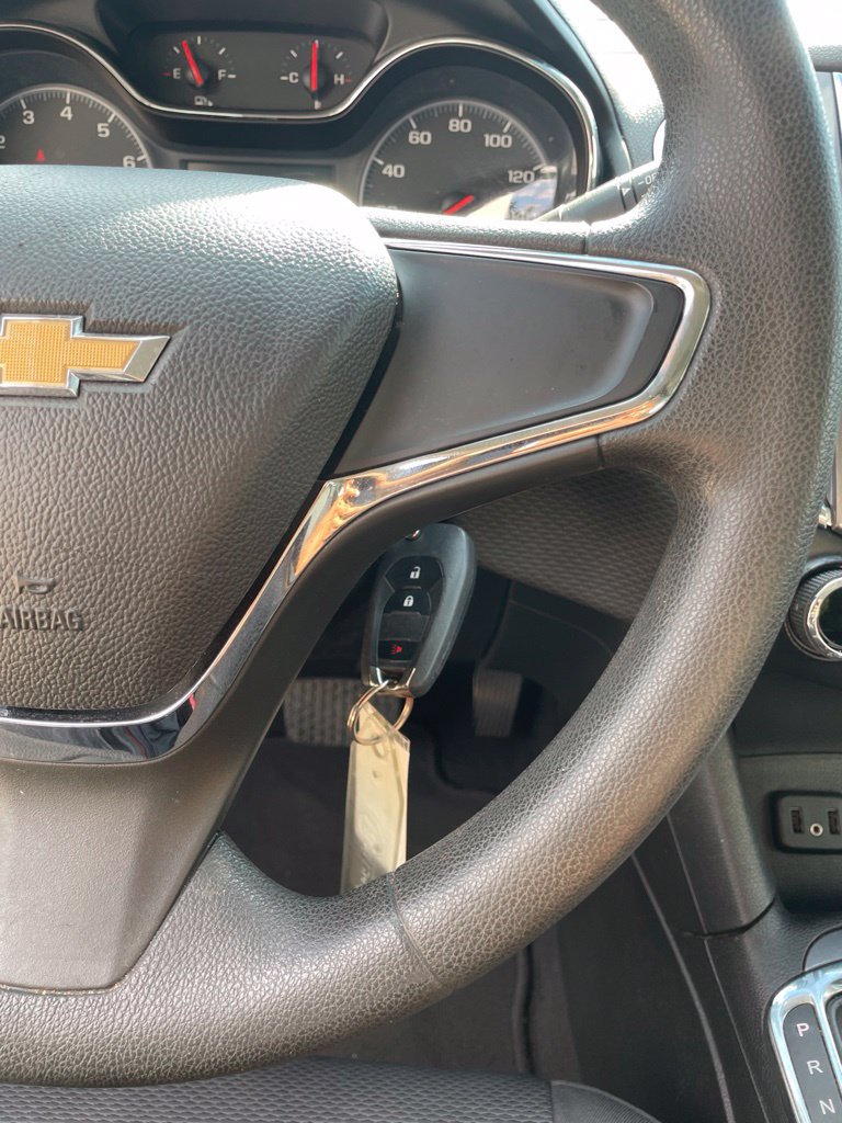 Used 2019 Chevrolet Cruze LS FWD image 14
