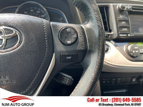 Used 2015 Toyota RAV4 Limited AWD/4WD image 27