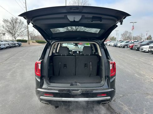 Used 2021 GMC Acadia Denali w/ Denali Ultimate Package image 9