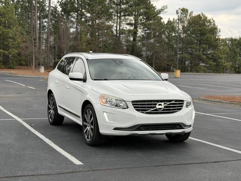 Used 2015 Volvo XC60 T5 Premier Plus image 4