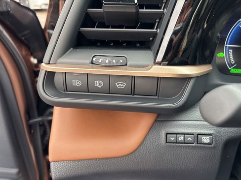 New 2026 Toyota Crown Signia w/ Advanced Technology Package AWD/4WD image 20