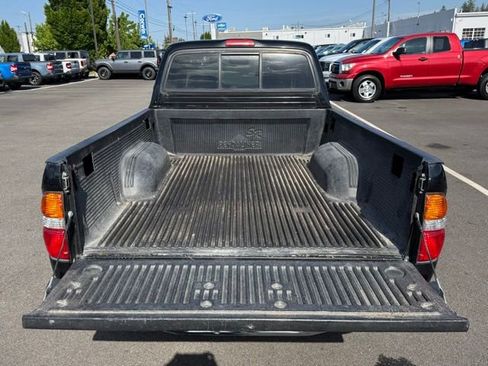 Used 2001 Toyota Tacoma 2WD Xtracab image 15