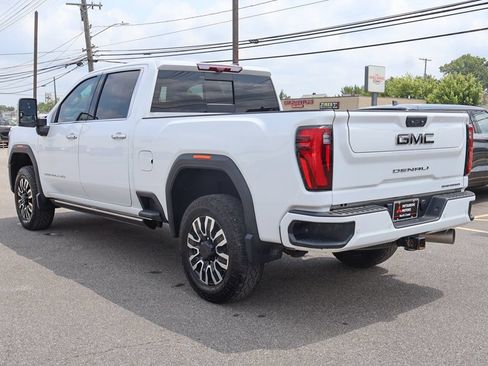 Used 2024 GMC Sierra 2500 Denali Ultimate w/ LPO, GMC Protection Package AWD/4WD image 16
