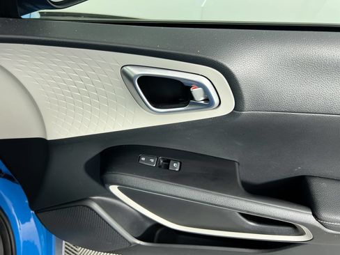 Used 2023 Kia Soul GT-Line FWD image 24