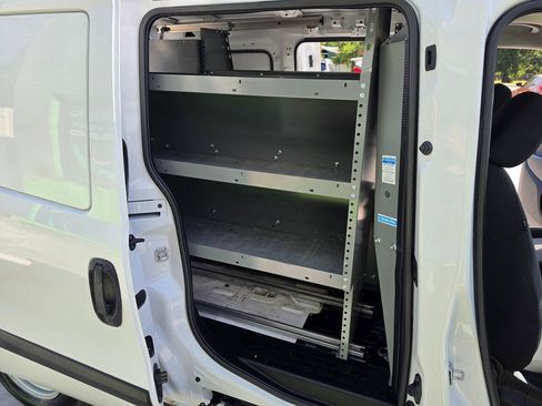 Used 2017 RAM ProMaster City Tradesman FWD image 28
