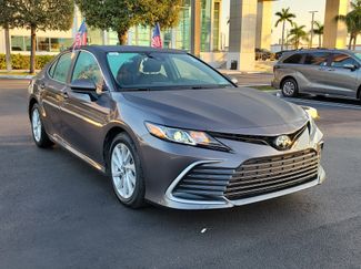 Used 2022 Toyota Camry LE video 2