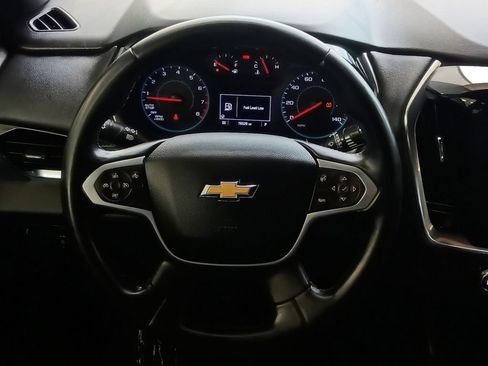 Used 2023 Chevrolet Traverse LT FWD image 21