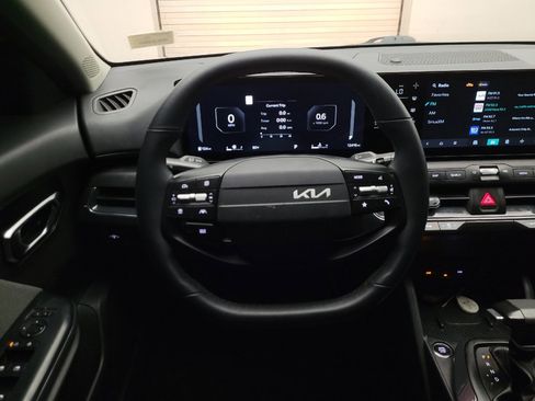 Used 2025 Kia K4 EX FWD image 22