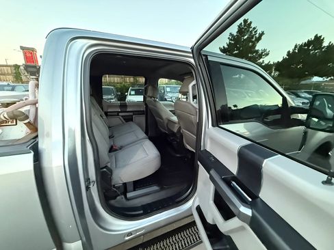 Used 2020 Ford F250 XLT AWD/4WD image 17