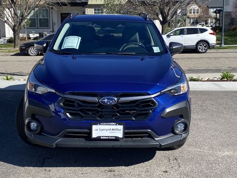 Used 2024 Subaru Crosstrek 2.0i Premium image 9