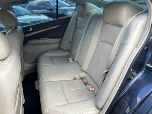 Used 2010 INFINITI G37 Sedan RWD image 16