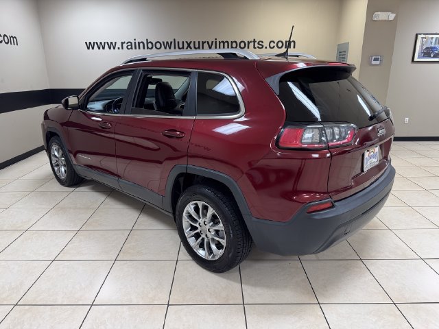 Used 2019 Jeep Cherokee Latitude Plus w/ Comfort/Convenience Group FWD image 4