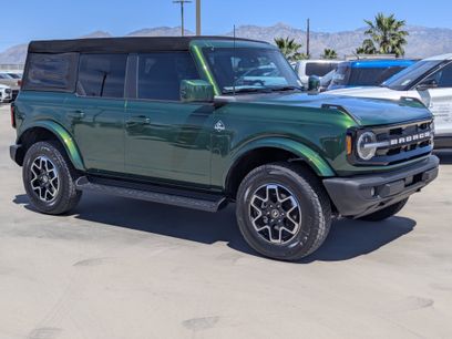 New 2025 Ford Bronco Outer Banks