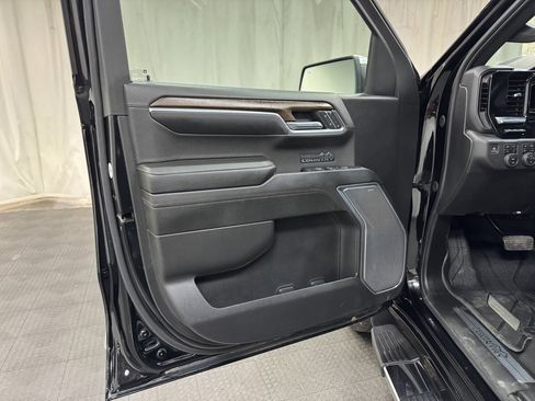 Used 2024 Chevrolet Silverado 1500 High Country w/ High Country Premium Package image 24