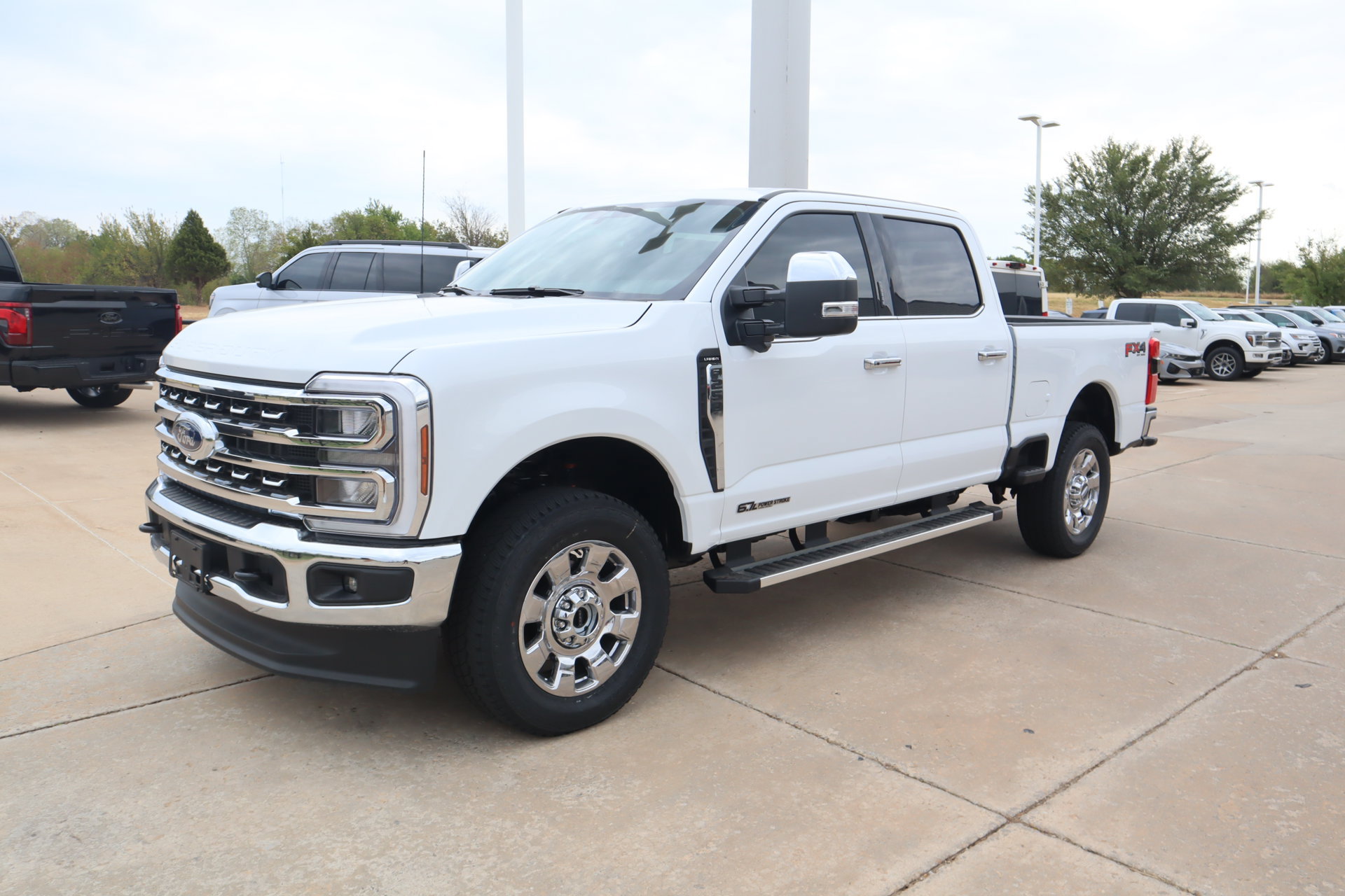 New 2026 Ford F250 Lariat w/ Chrome Package AWD/4WD image 10
