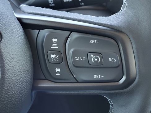 New 2026 Jeep Wrangler Unlimited Rubicon AWD/4WD image 19