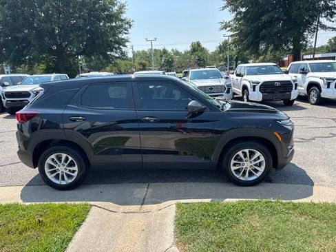 Used 2024 Chevrolet TrailBlazer LS FWD image 6