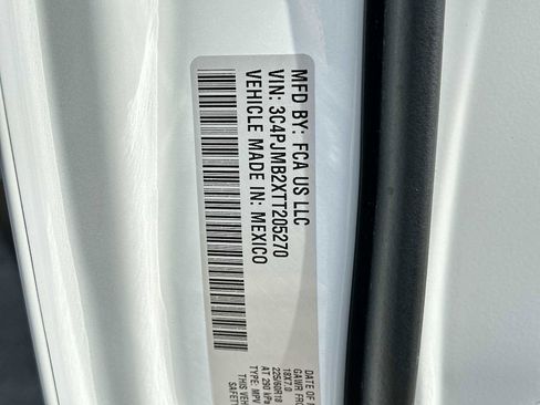 New 2026 Jeep Cherokee Laredo image 22