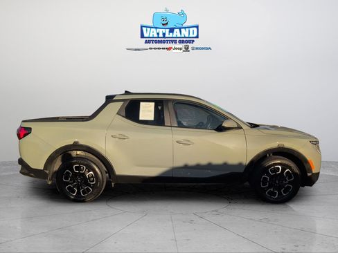 Used 2023 Hyundai Santa Cruz SEL Premium image 6