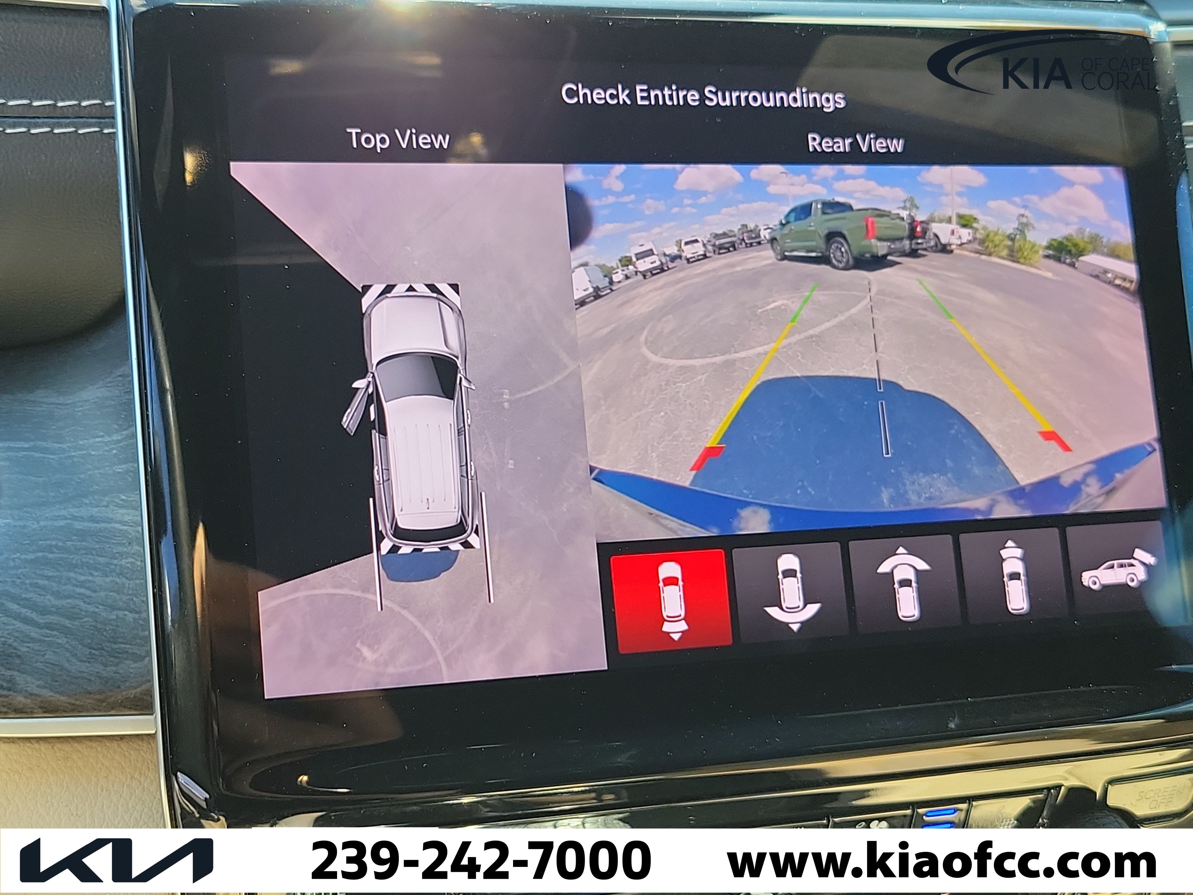 Used 2023 Jeep Grand Cherokee L Limited w/ Luxury Tech Group II AWD/4WD image 31