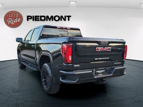 Used 2022 GMC Sierra 1500 AT4X image 8