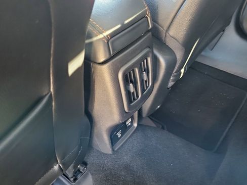 Used 2019 Jeep Compass Limited image 27