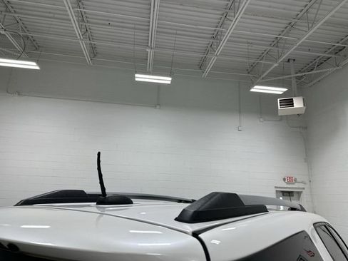 Used 2017 GMC Acadia Limited SLT image 27