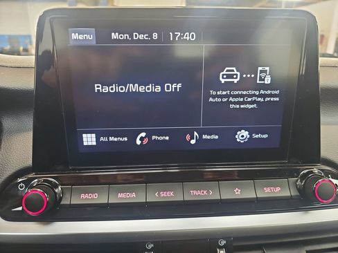 Used 2023 Kia Forte LXS image 19