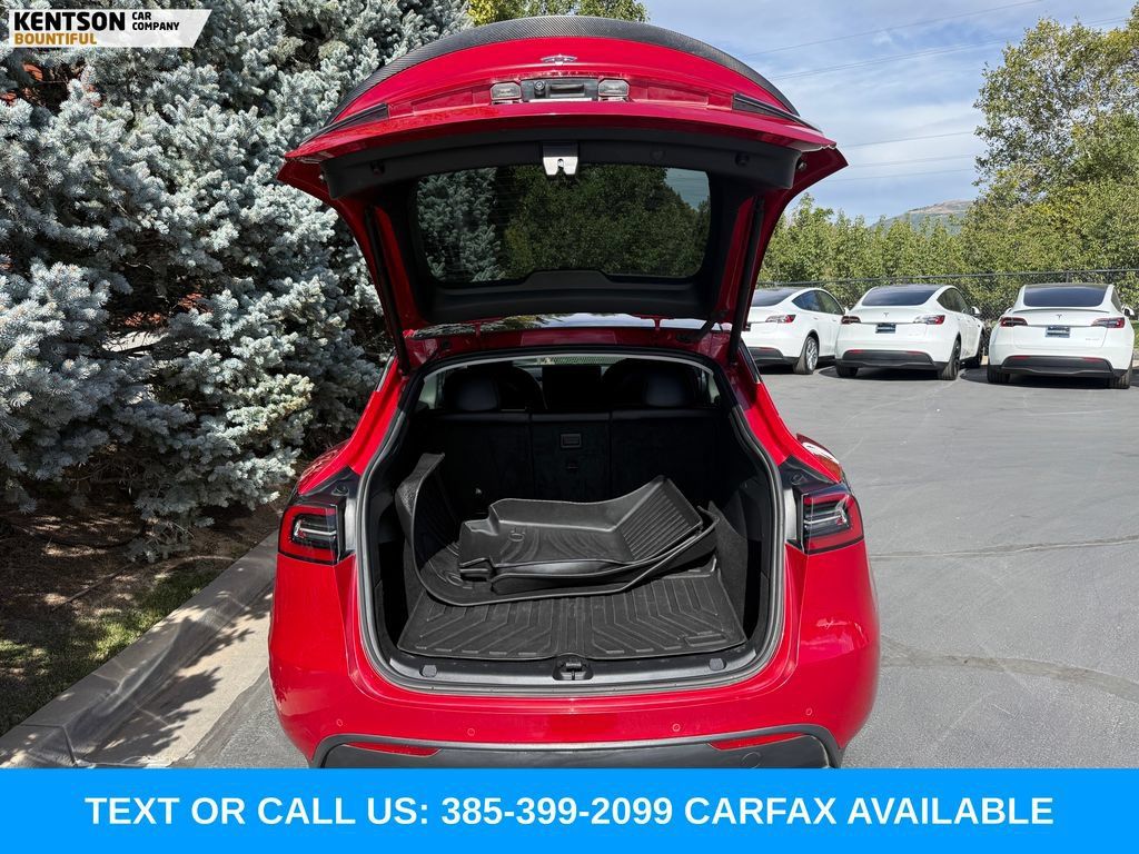 Used 2022 Tesla Model Y Performance AWD/4WD image 31