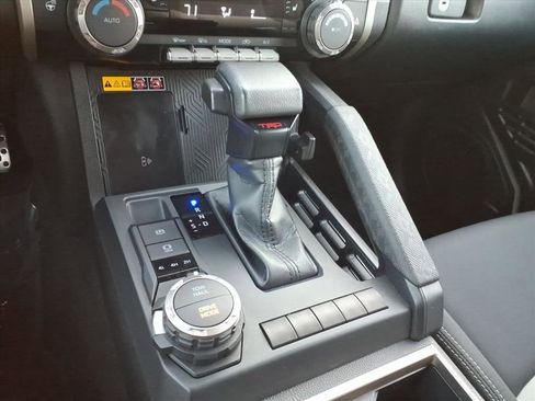 Used 2024 Toyota Tacoma TRD Sport image 18